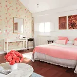 La Casa De Camelias Hotel 3*