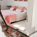 La Casa De Camelias Hotel