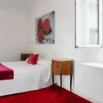 La Casa De Camelias 3*