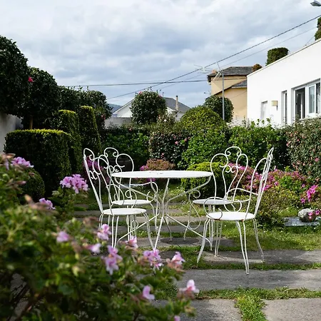 La Casa De Camelias Hotel Busto