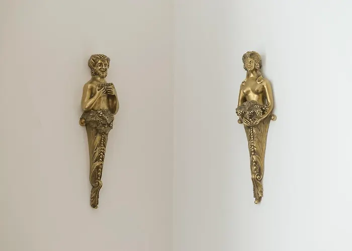 Hotel La Casa De Camelias