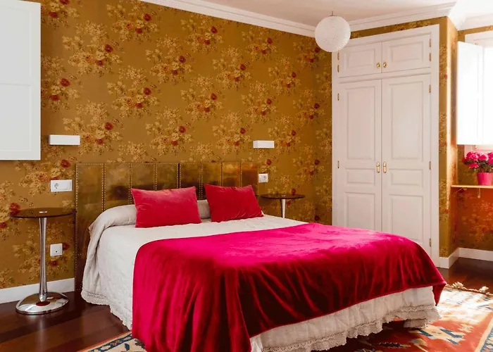 Hotel La Casa De Camelias Busto