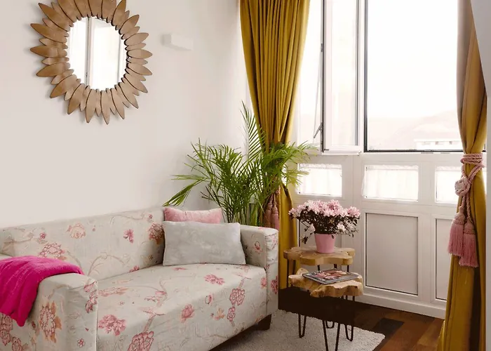 La Casa De Camelias Hotel Busto