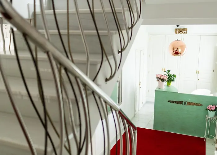 Hotel La Casa De Camelias 3*