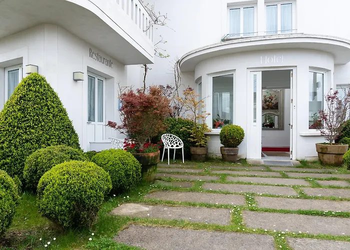 La Casa De Camelias 3* Busto