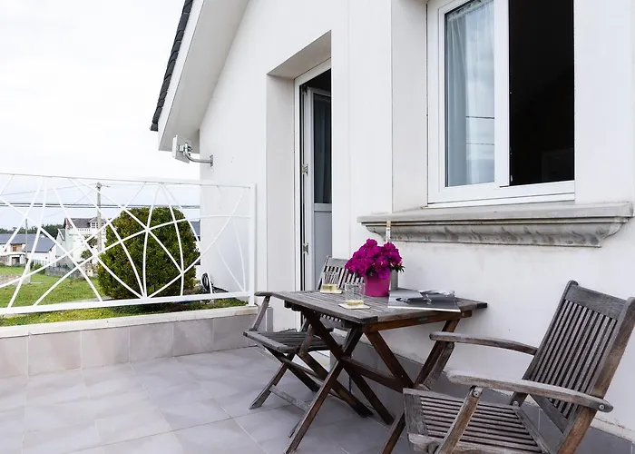 La Casa De Camelias 3*