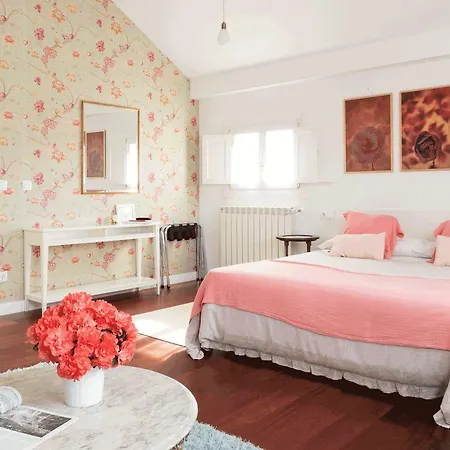 La Casa De Camelias Hotel 3*