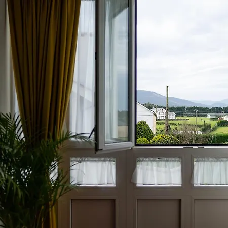 La Casa De Camelias 3* Busto